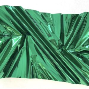 99884077-c2d9-4013-a063-bdd0f0b105a9 Escultura metálica lámina verde