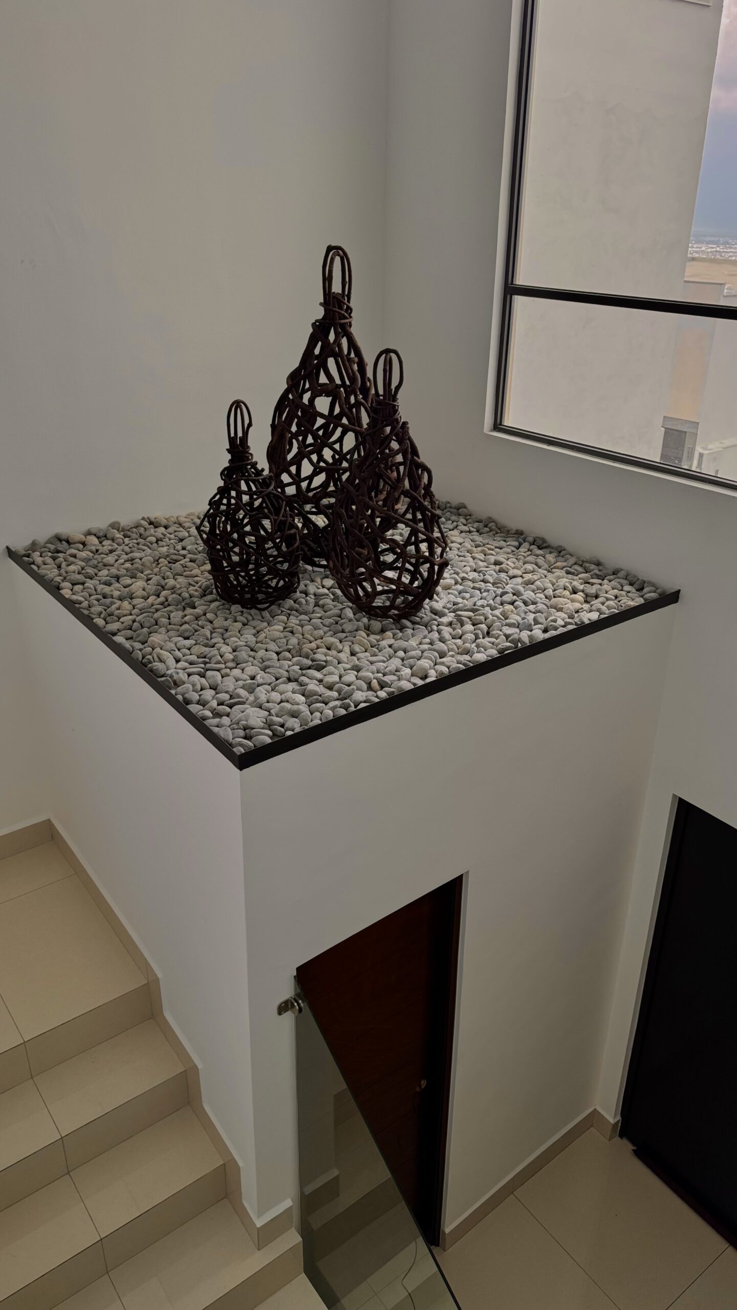 Esculturas Naturales en forma de Gota - Image 3