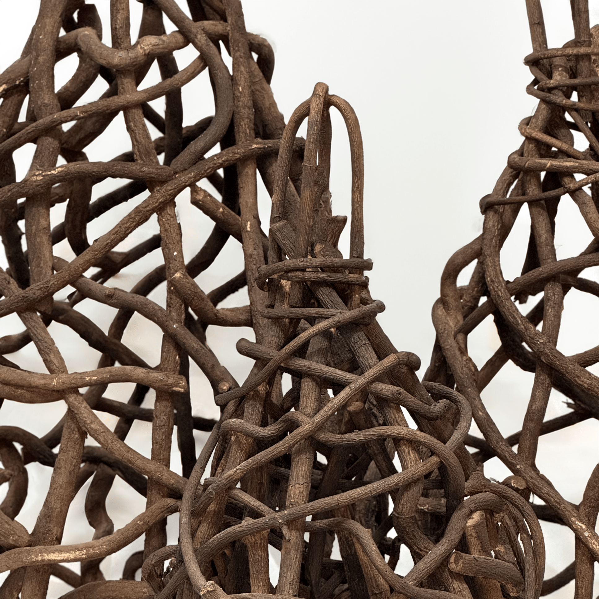 Esculturas Naturales en forma de Gota - Image 2