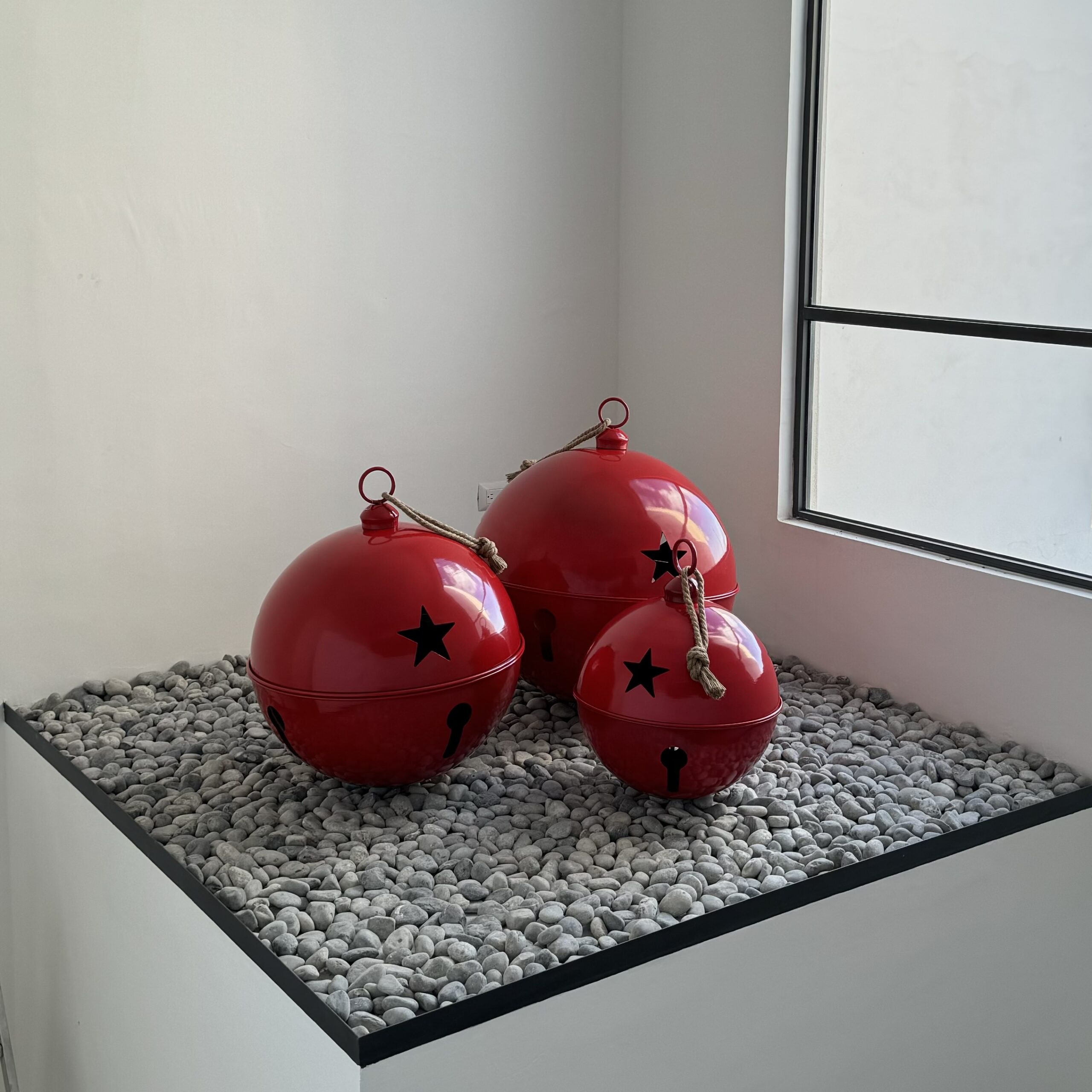 Set de cascabeles gigantes metálicos - Image 1